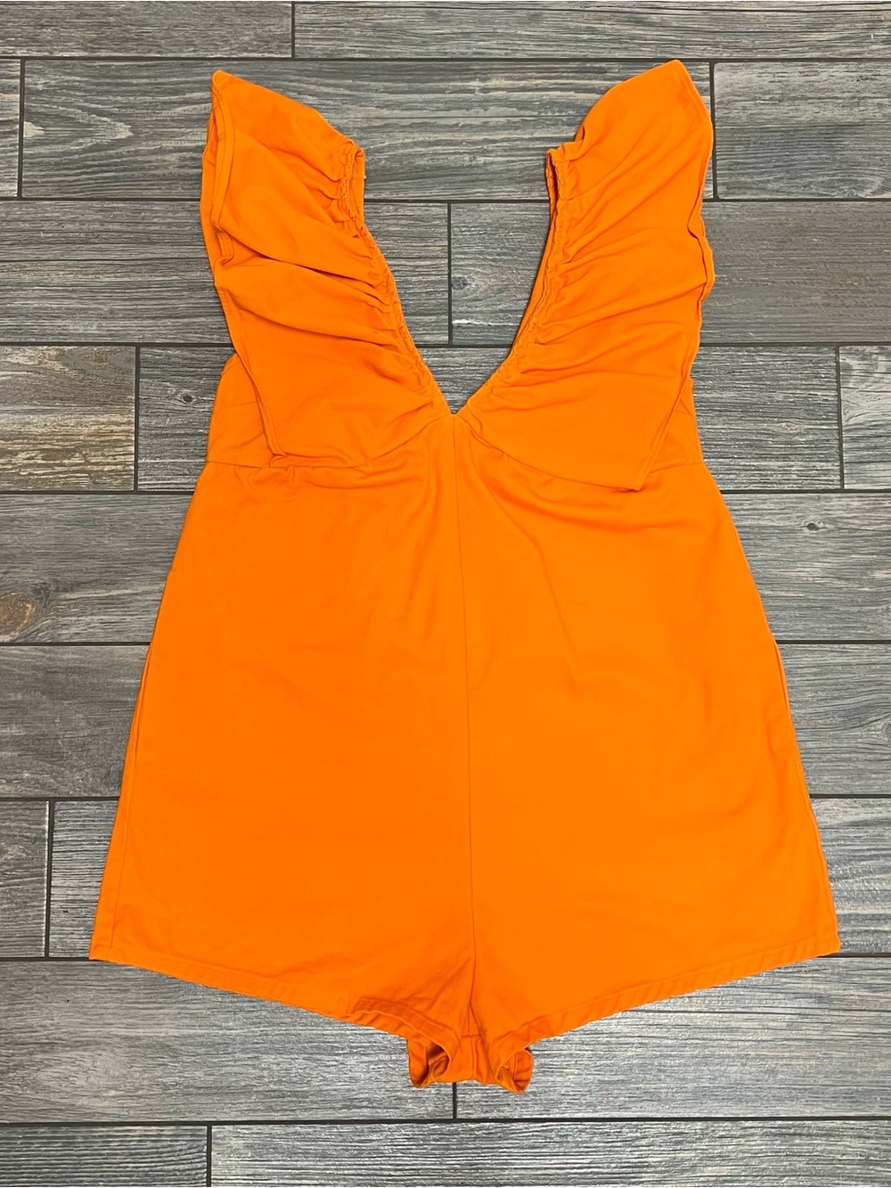 Day + Moon Orange Ruffle Sleeve Shorts Romper Womens Small Bright Orange pockets - Picture 2 of 12